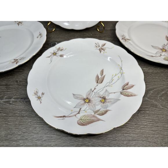 Crown Heiden Bavaria Porcelain Dinner Plates 10” Scalloped Edge & Gold Rim-4 Pc - Picture 3 of 6